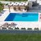 Villa Gorana for 10 with large private pool - Sutina