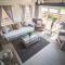 Hazel Oaks, Beautiful Lodge with Hot Tub - Sleeps 6 - Felmoor Park