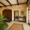 Playa Potrero, Oceanview Villa Oasis with salt-water pool for up to 8 people