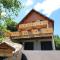 Le Mont-Dore: Splendide Chalet 5 Chambres avec Terrasse, Garage Double, et WiFi - FR-1-608-188 - 勒蒙多尔