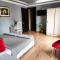 Aparthotel Old City