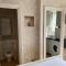 Super Located Studio in South Ken at Chelsea Cloister