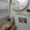 Metropole Apartments Studio City