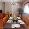 Chalet con piscina (B)