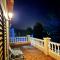 Chalet con piscina (B)