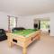 SpaHome with Hottub Sauna bbq & Pool Table - Chesterfield