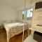 Sara's Apartment Cozy and Close to Center with Private Parking - 斯科普里