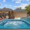 Boutique Bunkhouse Sleeps 20 Pool Hot Tub OutletMall TheatreRm EV Friendly - Cypress