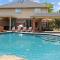 Boutique Bunkhouse Sleeps 20 Pool Hot Tub OutletMall TheatreRm EV Friendly