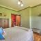 Historic, Victorian Villa with Park On-Site