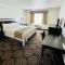 Court Plaza Inn & Suites of Mackinaw