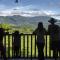 "Hanas Celeste Retreat" Large Modern Villa Sleeps 6 on 20 Acres of Nature!
