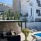 Villa Pine