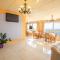 Castelia Bay Hotel