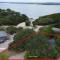 Blues Escape 4000 sqft. A few steps to Canyon Lake