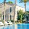 Manastir Alacati Hotel