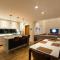 LUXURIOUS NEW HOUSE, UNFORGETABLE EXPERIENCE.