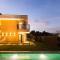 LUXURIOUS NEW HOUSE, UNFORGETABLE EXPERIENCE.