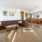 Villa Olive tree
