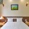 S79 Noi Bai Airport Boutique Hotel