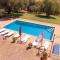 Murtera- Traditional country manor house for 9 people 5 bedrooms and 4 bathrooms near Sant Llorenç - Manacor