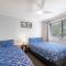Seabreeze Haven -Wifi, Netflix, pet friendly beach house