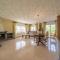 HomeHolidaysRentals Dona - Costa Barcelona
