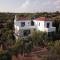 LIOFYTO - Stylish Villa with views to Foinikounda bay downstairs studio