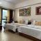 Cozyvilla at 81 Newport Blvd walk to NAIA T3 Marriott & Resorts World Casino & Newport Mall for 5 Pax FREE PARKING!!!!
