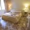 Suite Hotel Santa Chiara