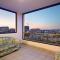 Knightsbridge 407 by Host Agents