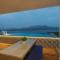 SaffronStays Kaia Waters by Kosha Villas, Pawna - Greek style villa with panoramic view of Pawna lake - Kolvan