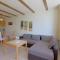 Apartment 457