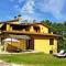 7 bedrooms villa with private pool enclosed garden and wifi at Loc Ramazzano Perugia - Ramazzano