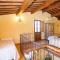 7 bedrooms villa with private pool enclosed garden and wifi at Loc Ramazzano Perugia