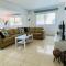 Serena's 2-BR Apartment in Larnaca - Ларнака