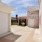 Sandy beach apartments Nin
