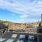 Lively & Energetic 2BR on The Royal Mile