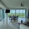Beach, pool 3BR Apartment - 8 guests
