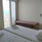 Iris Sunset Suite