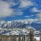 Peregrine Point 204