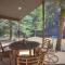 Between the Waters Cabin
