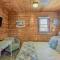 Half-Mi to Shaver Lake Cabin with Wraparound Deck - شيفير ليك