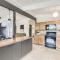 6838 W 74th Ave