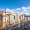 Central Luxury Apartment 205