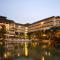 Mines Beach Resort Hotel - Seri Kembangan