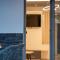 SithoniaRS Luxury Ground Floor Apartment With Private Garden