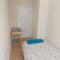Vibrant Single Room only for one adult - Southall