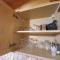 Vineyard Cottage Maleric with Pool Access