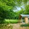 Dryw bach glamping hut - Llandeilo